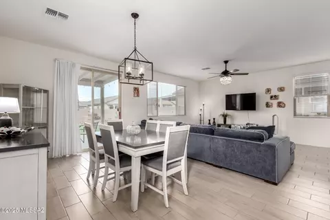 Dining - 11989 E Chamrod Dr, Vail, AZ 85641 photo 1 of 3