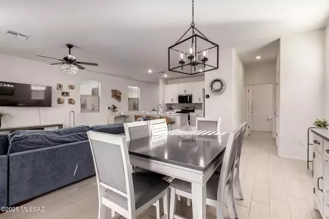 Dining - 11989 E Chamrod Dr, Vail, AZ 85641 photo 3 of 3