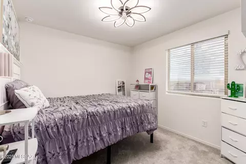 Bedroom - 11989 E Chamrod Dr, Vail, AZ 85641 photo 4 of 5