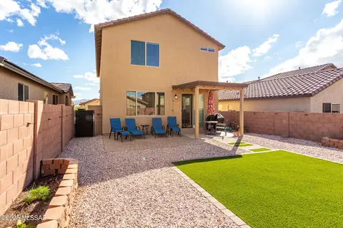 Exterior - 11989 E Chamrod Dr, Vail, AZ 85641 photo 4 of 5