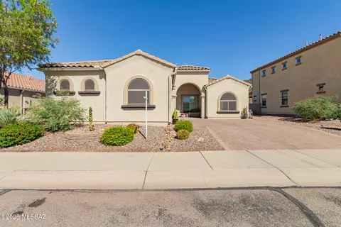 9716 N Saguaro Breeze Way, Marana, AZ 85653