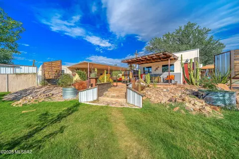 7922 N Carolanne Dr, Tucson, AZ 85741