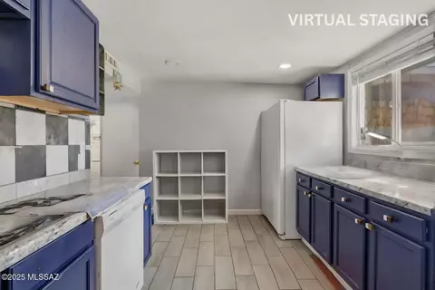 Kitchen - 3738 E Shepherd Pl, Tucson, AZ 85713 photo 2 of 3