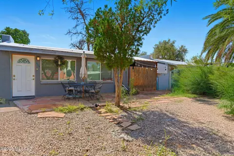 Exterior - 3738 E Shepherd Pl, Tucson, AZ 85713 photo 3 of 6