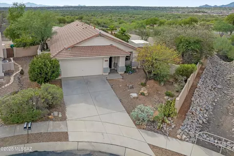 13201 N Classic Overlook Ct, Oro Valley, AZ 85755