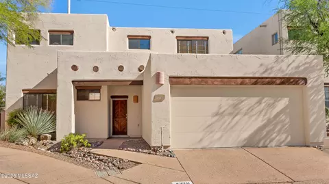 4320 N Rillito Creek Pl, Tucson, AZ 85719