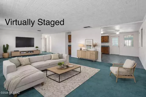 Living - 4440 E Drexel Rd, Tucson, AZ 85706 photo 2 of 4