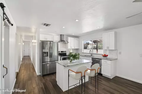 6525 E Calle De Amigos, Tucson, AZ 85750