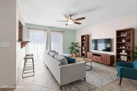 808 S Langley Ave #105, Tucson, AZ 85710