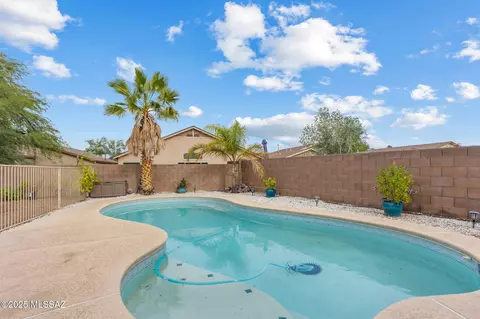 Exterior - 8805 E Lions Spring Pl, Tucson, AZ 85747 photo 7 of 7