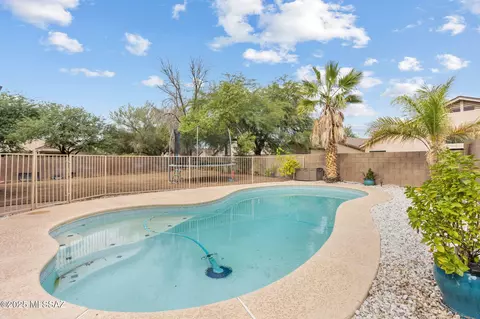 Exterior - 8805 E Lions Spring Pl, Tucson, AZ 85747 photo 2 of 7