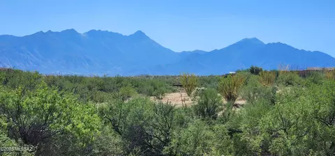 400 E Placita Loma Rosa, Green Valley, AZ 85614