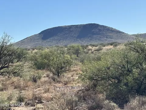 13923 S Parsons Dr, Pearce, AZ 85625