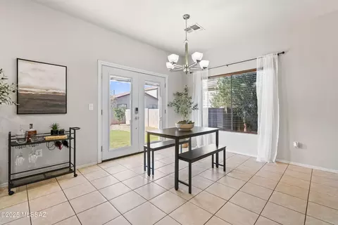 Dining - 3592 E Felix Blvd, Tucson, AZ 85706 photo 1 of 1
