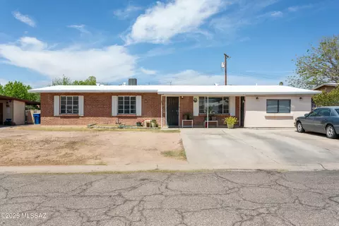 1518 W Otilia Dr, Tucson, AZ 85705