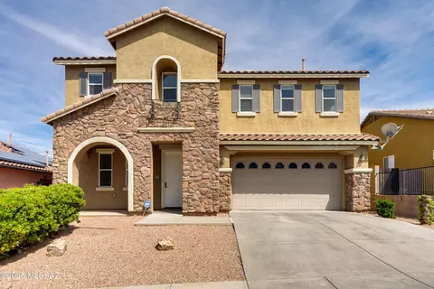 Exterior - 17033 S Mesa Shadows Dr, Vail, AZ 85641 photo 2 of 11