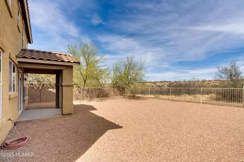 Exterior - 17033 S Mesa Shadows Dr, Vail, AZ 85641 photo 7 of 11