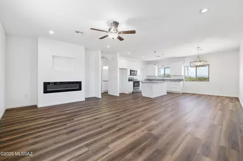 Living - 3152 E Andrada Rd, Vail, AZ 85641 photo 1 of 3