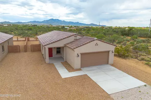 3152 E Andrada Rd, Vail, AZ 85641