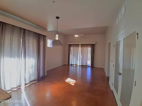 96 E Limberlost Dr UNIT 100, Tucson, AZ 85705 photo 3
