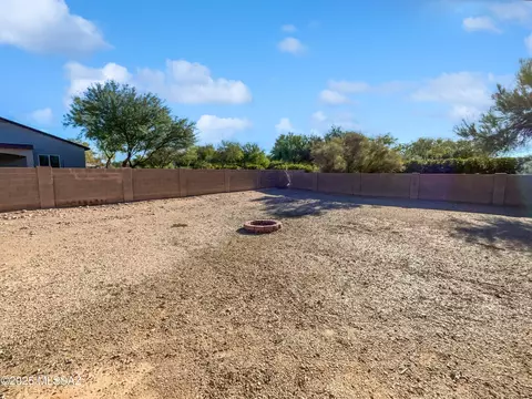 Exterior - 5097 E Fishhook Ct, Tucson, AZ 85756 photo 3 of 3