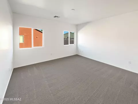 Bedroom - 5097 E Fishhook Ct, Tucson, AZ 85756 photo 2 of 9