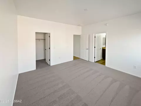 Bedroom - 5097 E Fishhook Ct, Tucson, AZ 85756 photo 3 of 9
