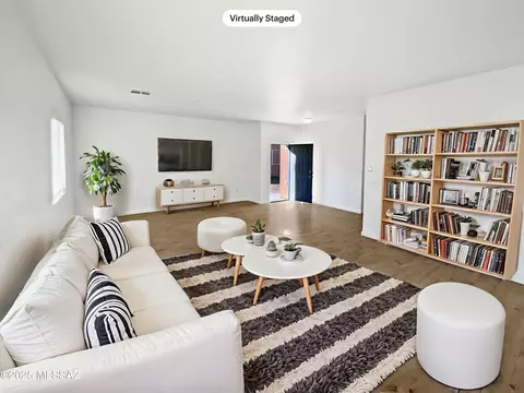 Living - 5097 E Fishhook Ct, Tucson, AZ 85756 photo 1 of 3