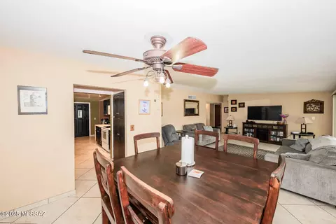 Dining - 7528 E 33rd St, Tucson, AZ 85710 photo 1 of 3