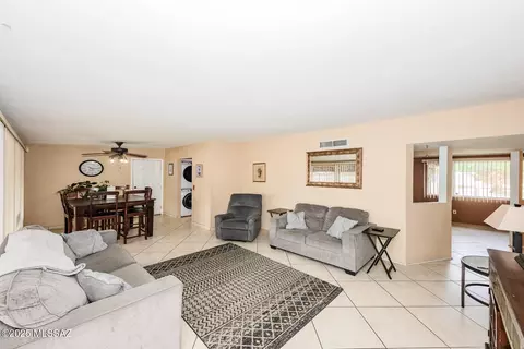Living - 7528 E 33rd St, Tucson, AZ 85710 photo 5 of 5