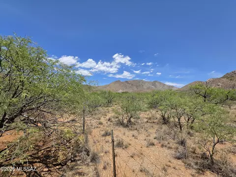 15555 E Hillton Ranch Rd, Vail, AZ 85641 photo 6