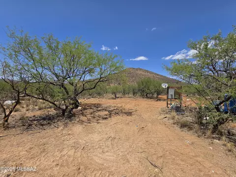 15555 E Hillton Ranch Rd, Vail, AZ 85641 photo 9