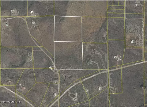 15575 E Hillton Ranch Rd, Vail, AZ 85641
