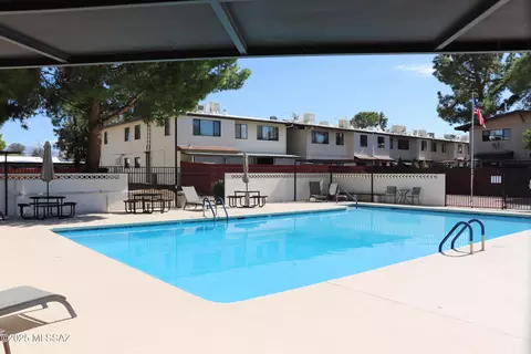1318 S Avenida Polar #F-110, Tucson, AZ 85710