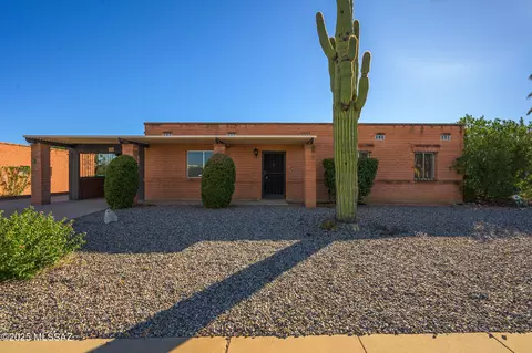 116 E Santa Inez, Green Valley, AZ 85614