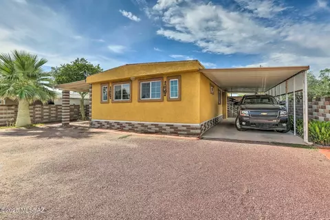 2933 W Sahara St, Tucson, AZ 85705