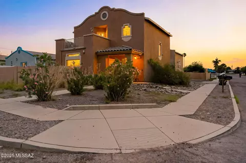 2862 N Tyndall Ave, Tucson, AZ 85719