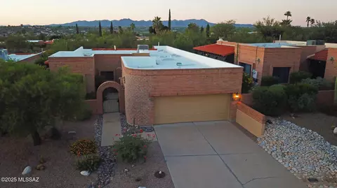 1885 W Hickory Hollow Ln, Tucson, AZ 85704