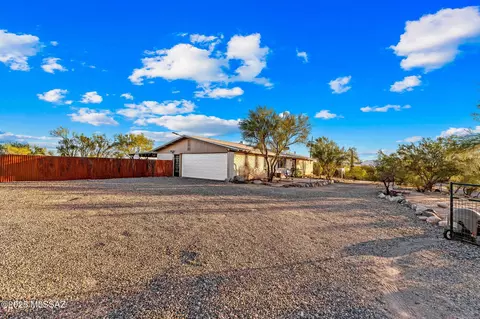 6854 N Sesame Ln, Tucson, AZ 85704