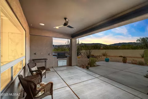 Exterior - 8251 S Circle C Ranch Rd, Vail, AZ 85641 photo 5 of 7