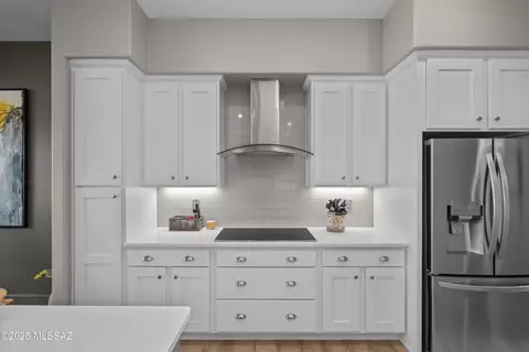 Kitchen - 8251 S Circle C Ranch Rd, Vail, AZ 85641 photo 5 of 5