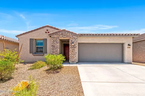 9796 E Lynx Lake Trl, Tucson, AZ 85747
