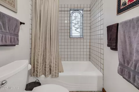 Bath - 2001 E 8th St, Tucson, AZ 85719 photo 2 of 2