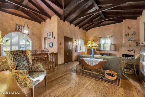Living - 2001 E 8th St, Tucson, AZ 85719 photo 5 of 6