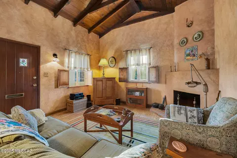 Living - 2001 E 8th St, Tucson, AZ 85719 photo 4 of 6