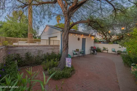 Exterior - 2001 E 8th St, Tucson, AZ 85719 photo 7 of 17