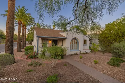 2001 E 8th St, Tucson, AZ 85719