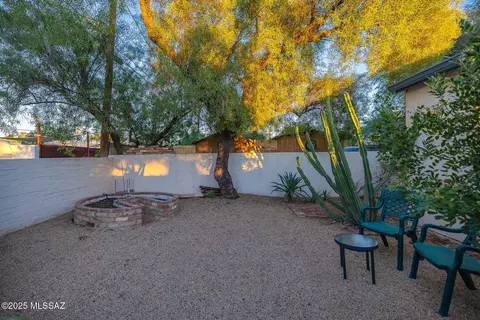 Exterior - 2001 E 8th St, Tucson, AZ 85719 photo 13 of 17