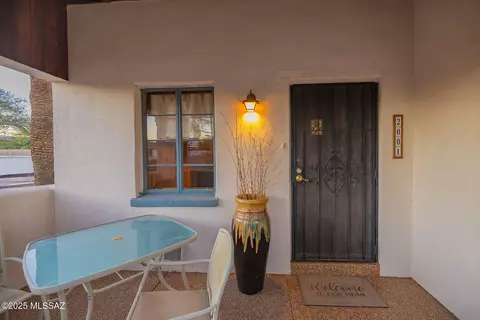 Exterior - 2001 E 8th St, Tucson, AZ 85719 photo 16 of 17
