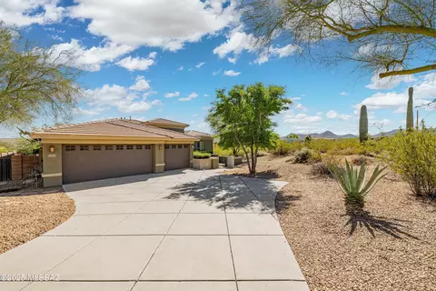 4115 W Granite Dells Ct, Tucson, AZ 85745
